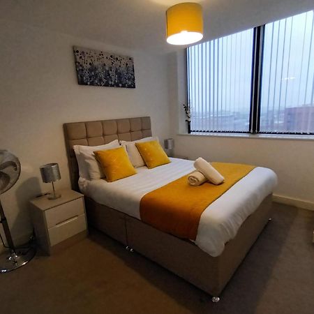 Kcs Broad Street Apartment Birmingham Buitenkant foto