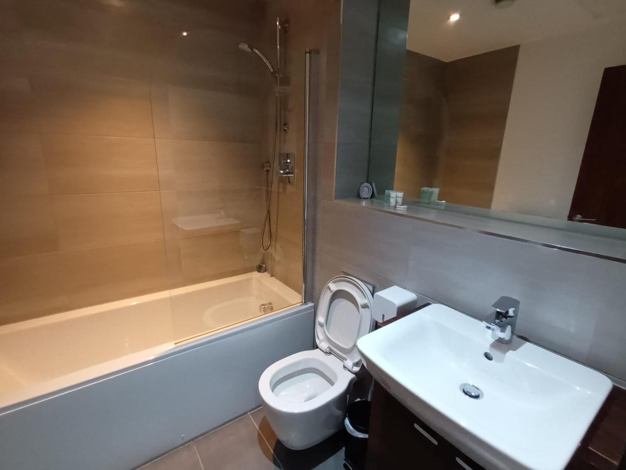 Kcs Broad Street Apartment Birmingham Buitenkant foto