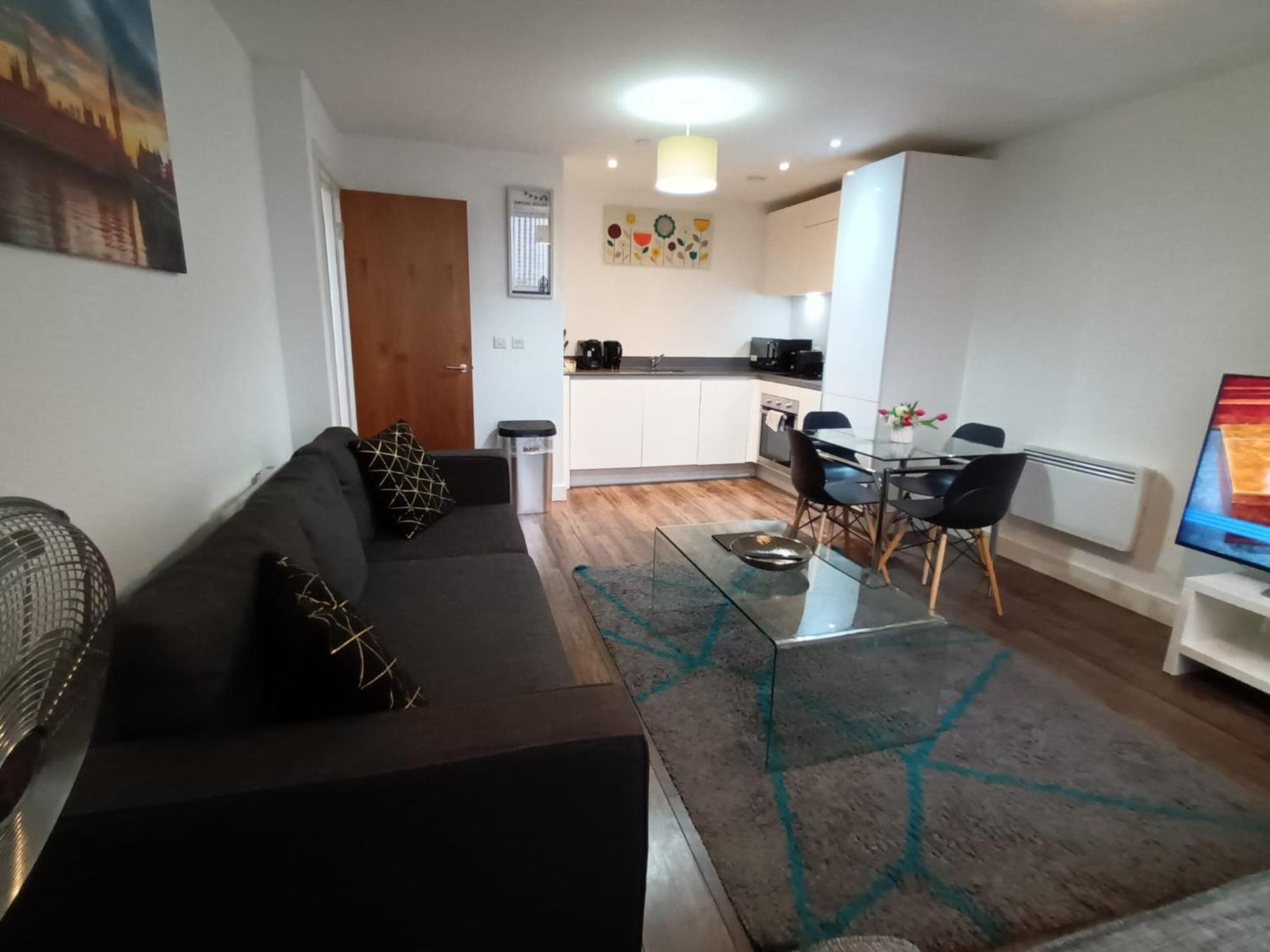 Kcs Broad Street Apartment Birmingham Buitenkant foto