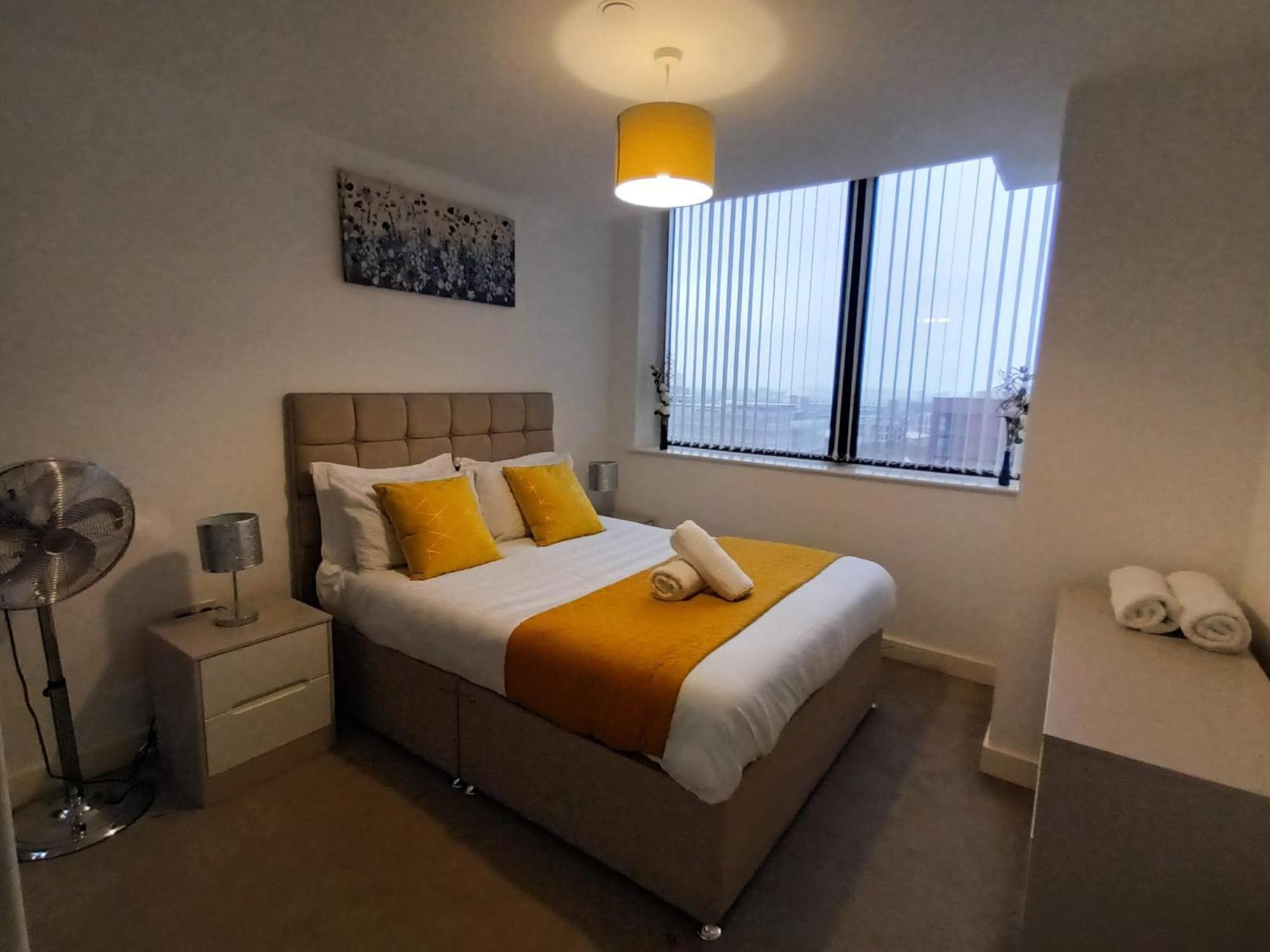Kcs Broad Street Apartment Birmingham Buitenkant foto