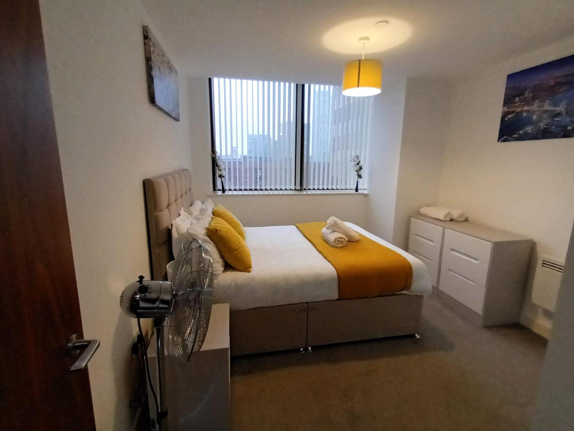 Kcs Broad Street Apartment Birmingham Buitenkant foto